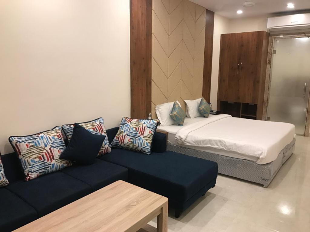 Hotel Hari Vilaas Varanasi Exterior foto