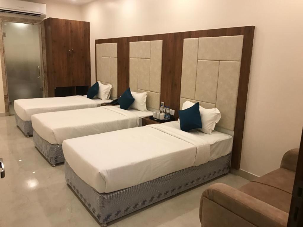 Hotel Hari Vilaas Varanasi Exterior foto